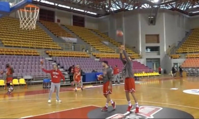 Ολυμπιακός: Η πρώτη προπόνηση στα «Δυο Αοράκια» (video)