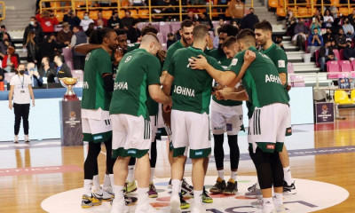 Τελικός Κυπέλλου Ελλάδας: Υποδοχή με συνθήματα και αποθέωση για Παναθηναϊκό και Ολυμπιακό (videos)