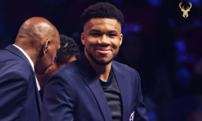 NBA: Στο Top-75 ο Γιάννης Αντετοκούνμπο και η χειραψία με τον Μάικλ Τζόρνταν (photos+video)