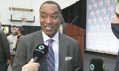 NBA-Τόμας: «Ο Γιάννης εμπνέει, ήθελα να παίξω στην Ελλάδα» (video)