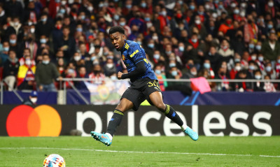 Champions League: Κράτησε όρθια την Γιουνάιτεντ ο Ελάνγκα - Ανοικτοί λογαριασμοί για Μπενφίκα, Άγιαξ