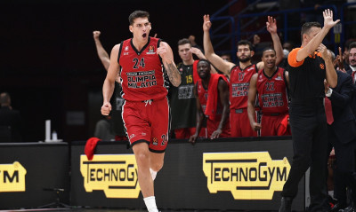 Ολυμπιακός-Αρμάνι Μιλάνο: H επιστροφή του Μήτογλου και το κάρφωμα του Μπέντιλ (videos)