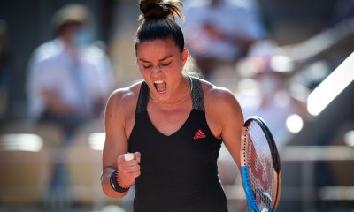 Σάκκαρη: «Βασίλισσα» της ερήμου η Μαρία - Στα ημιτελικά του τουρνουά στο Κατάρ