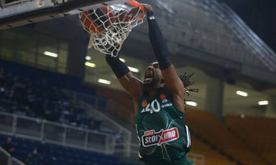 Παναθηναϊκός ΟΠΑΠ-Ερυθρός Αστέρας: «Κατεδάφισε» την μπασκέτα ο Έβανς (videos)