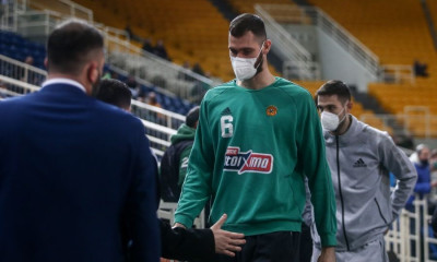 Παναθηναϊκός ΟΠΑΠ-Ερυθρός Αστέρας: Μπήκε στο ΟΑΚΑ και αποθεώθηκε ο Παπαγιάννης