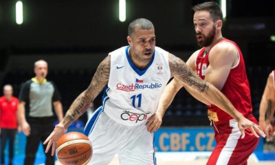 Πόλεμος στην Ουκρανία: Χρηματική βοήθεια από την Ομοσπονδία της Τσεχίας στους Ουκρανούς