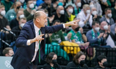 Ζντοβτς: «Δεν μπορείς να χαλαρώσεις στιγμή με τον Νέντοβιτς»