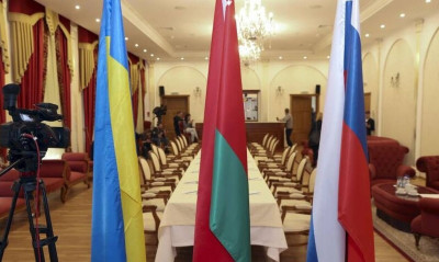 Πόλεμος στην Ουκρανία: Νέα ώρα για τις διαπραγματεύσεις – Κατευθύνονται στο σημείο οι αντιπροσωπείες