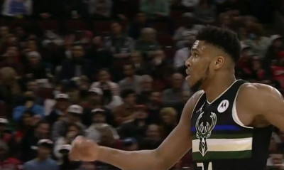 NBA: Απολαυστικός Αντετοκούνμπο, «διπλό» οι Μπακς στο Σικάγο (photos+video)