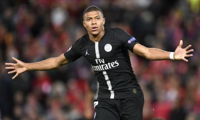 Champion League: «Συναγερμός» με Εμπαπέ, αποχώρησε πριν το Ρεάλ Μαδρίτης-Παρί Σεν Ζερμέν (pic)