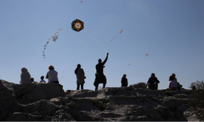 Κρούσματα σήμερα: 8.639 νέα ανακοίνωσε ο ΕΟΔΥ - 52 θάνατοι και 370 διασωληνωμένοι