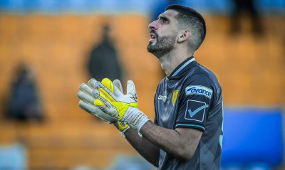 Παναιτωλικός: Μετά τις ευχές ο Καρέλης εξαπέλυσε τρομερή «επίθεση» στον Ανέστη! (video+photos)