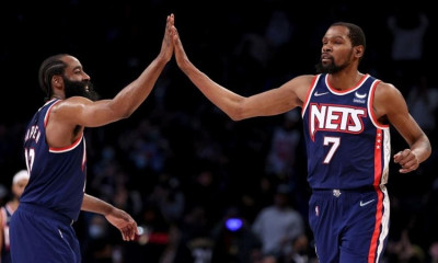 Ντουράντ για Χάρντεν: «Είναι 32 ετών και δεν έχει κερδίσει πρωτάθλημα»