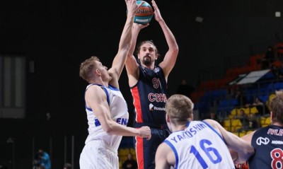 Ενισέι-ΤΣΣΚΑ 62-87: «Καθάρισε» με Σβεντ