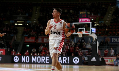 Ολυμπιακός-Λαρεντζάκης: «Κακή παρένθεση η ήττα από την Άλμπα»