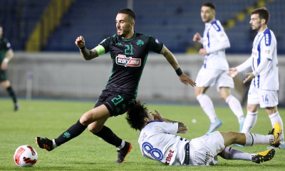 Παναθηναϊκός: «Μάχη» Κουρμπέλη με Βιγιαφάνιες για μία θέση - Το πλάνο Γιοβάνοβιτς