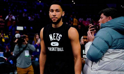 Νας: «Ο Σίμονς δεν είναι έτοιμος ακόμα ούτε για να παίξει σε μονό»