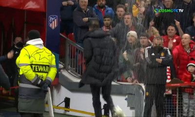 Champions League: «Έφαγε» ποτήρια και αντικείμενα ο Σιμεόνε από τους οπαδούς της Γιουνάιτεντ (video)