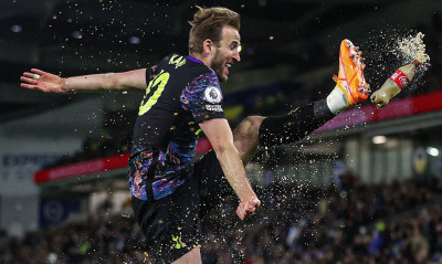 Έγραψε ιστορία στην Premier League ο Χάρι Κέιν και πανηγύρισε με κλωτσιά σε αναψυκτικό! (vid+pics)