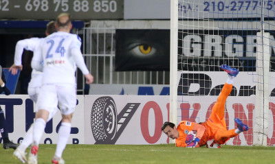 Απόλλων Σμύρνης Ντόμινο με το χαμένο πέναλτι - Έξαλλοι με Παμλίδη, τον καλούν για λύση συμβολαίου