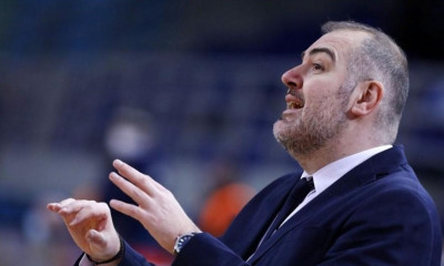 Δέδας: «Σε δύο εβδομάδες επιστρέφει ο Ανγκόλα»