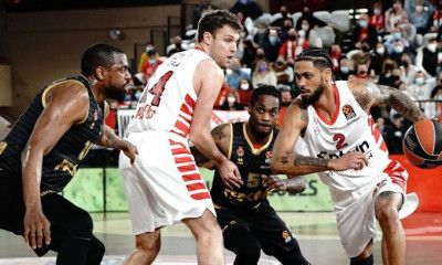 Βεζένκοφ: «Δε μας ενδιαφέρουν καθόλου τα σενάρια»