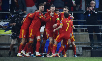 Ουαλία-Αυστρία: «Ζωγραφιά» από Μπέιλ και 1-0 (video)