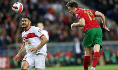 Πορτογαλία-Τουρκία: Ανησύχησε ο Σάντος αλλά τον ηρέμησε ο Ζότα με το 2-0 (videos)