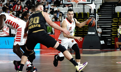 Ολυμπιακός: Γιατί ο Μπαρτζώκας κράτησε στον πάγκο τον Σλούκα!