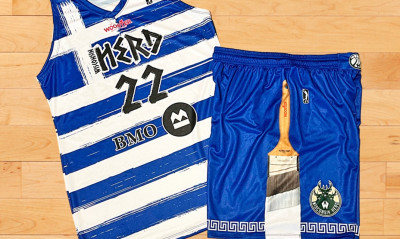 Μιλγουόκι Μπακς: Η θυγατρική ομάδα ντύνεται στα γαλανόλευκα για την Ελλάδα (photos)