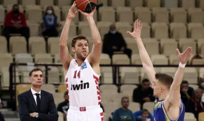 Βεζένκοφ: «Αντιμετωπίζουμε την καλύτερη ομάδα στην Ευρώπη και αυτό μας δίνει κίνητρο»