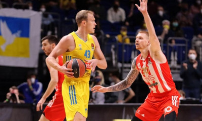 Άλμπα Βερολίνου: Με απουσίες κόντρα σε Φενέρ και Εφές