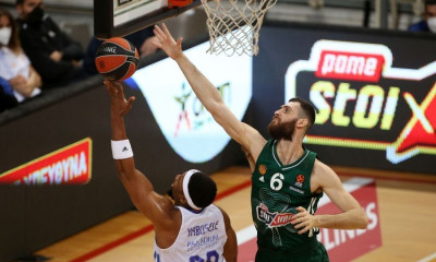 Ρεάλ Μαδρίτης-Παναθηναϊκός ΟΠΑΠ: «Έπιασε» το ρεκόρ του απ' το ημίχρονο ο Παπαγιάννης με 5 τάπες!