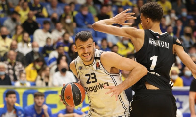 Ευρωλίγκα: Η εύκολη βραδιά της Μακάμπι (video)