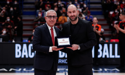Euroleague: Η Αρμάνι βράβευσε τον Σπανούλη