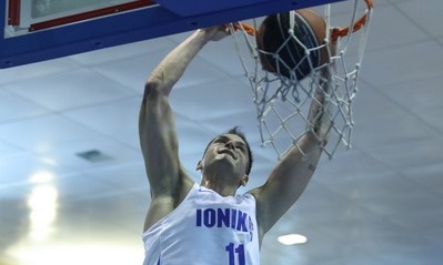 Ιωνικός-Αρσενόπουλος: «Συγκεντρωμένοι για 40 λεπτά»