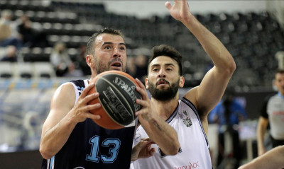 Λάρισα-Ζάρας: «Για το ρεκόρ στο Περιστέρι»