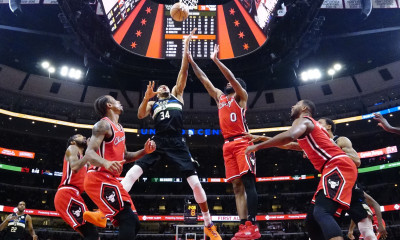 NBA: Άνετο πέρασμα για Μπακς από Σικάγο - Εξαιρετικός Αντετοκούνμπο (photos+video)