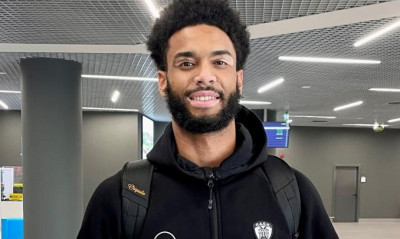 ΠΑΟΚ: Στη Θεσσαλονίκη ο Ρένφρο - «Να δώσω ενέργεια, να βοηθήσω με την αθλητικότητά μου» (photos)