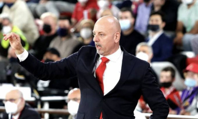 Ομπράντοβιτς: «Νωρίς να σκεφτόμαστε τον Ολυμπιακό»