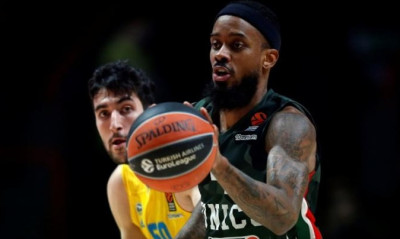 Ούνικς Καζάν: Επανέρχεται ο Μπράουν (video)