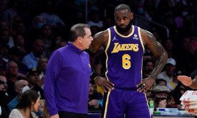 NBA: Τέλος ο Βόγκελ από τους Λέικερς, απομένει μόνο η ανακοίνωση