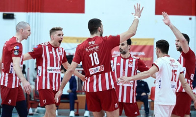 Volley League Ανδρών: «Τρίποντο» για τον Ολυμπιακό που μένει «ζωντανός» στο κυνήγι του τίτλου