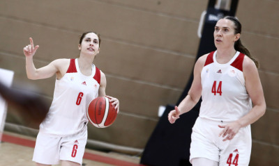 Μπάσκετ γυναικών: Στους τελικούς ο Ολυμπιακός