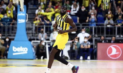 Φενέρμπαχτσε: Τέλος ο Σαγιόκ