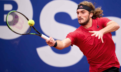 Στέφανος Τσιτσιπάς: Ρίχνεται στη «μάχη» της Βαρκελώνης - Η ώρα και το κανάλι του πρώτου αγώνα