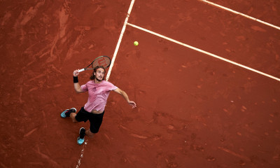 Στέφανος Τσιτσιπάς: Στον «αέρα» ο αγώνας με τον Ιβάσκα λόγω νέας βροχόπτωσης στη Βαρκελώνη