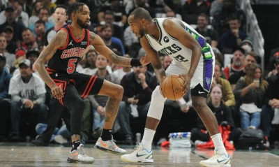 NBA: Αγωνία στους Μπακς για Μίντλετον