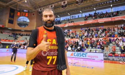 Αποθέωση για τον Βασιλειάδη από φίλους της Μπιλμπάο (video)