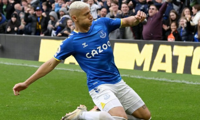 Premier League: Τέταρτη και... περιμένει η Τότεναμ, «ανάσα» για την Εβερτον